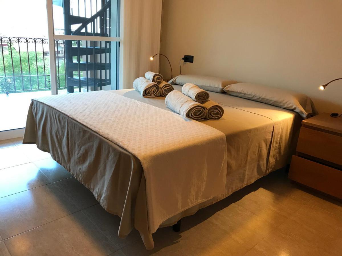 Precioso Atico En Complejo Residencial Con Piscina Apartman Sant Carlos de la Ràpita Kültér fotó